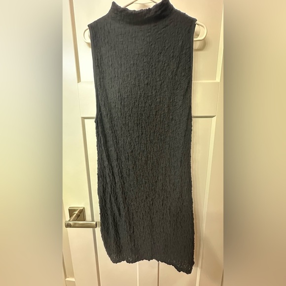 GUC. Free People Textured Black Sleeveless Bodycon Dress - Size Large. No gloves - Picture 5 of 15